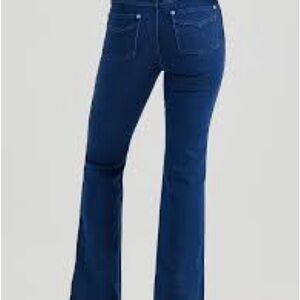 Wrangler® x Yellow Rose by Kendra Scott Trouser 30 waist x 34 inseam